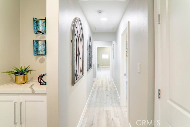Detail Gallery Image 8 of 19 For 4653 W 137th St, Hawthorne,  CA 90250 - 5 Beds | 3 Baths