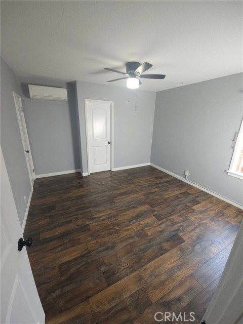 Detail Gallery Image 16 of 28 For 636 W 107th, Los Angeles,  CA 90044 - 3 Beds | 2 Baths