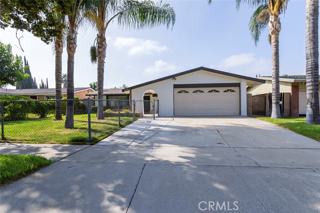 2141 E Amanda St, San Bernardino, CA 92404