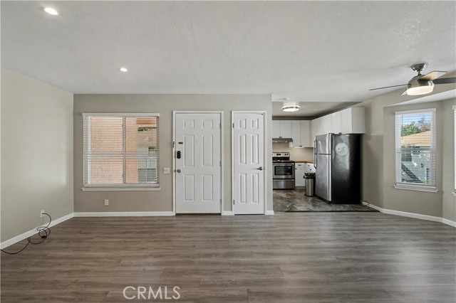 Detail Gallery Image 10 of 35 For 3234 Kenhill, San Jose,  CA 95111 - 1 Beds | 1 Baths