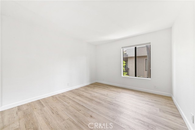 Detail Gallery Image 13 of 38 For 15215 Magnolia Bld, Sherman Oaks,  CA 91403 - 2 Beds | 2 Baths