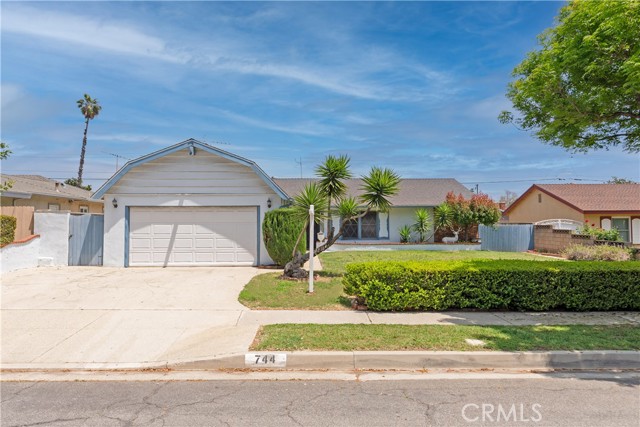 744 N Delancey Ave, San Dimas, CA 91773