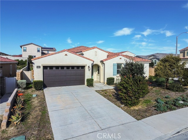 Detail Gallery Image 1 of 56 For 34899 Windwood Glen Ln, Murrieta,  CA 92563 - 4 Beds | 2/1 Baths