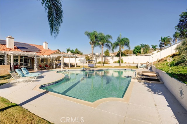 29087 Slumpstone Street, Nuevo CA: https://media.crmls.org/medias/e1a2fc43-be32-4d73-8729-a76ce41ce333.jpg