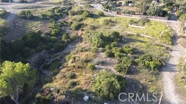166 & 167 Pegasus Dr, Sylmar CA: https://media.crmls.org/medias/e1a32b5c-d41e-4e2d-a5df-ffa922800c73.jpg