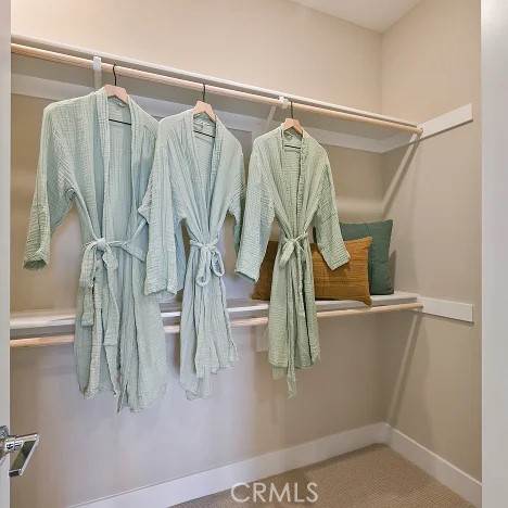 Detail Gallery Image 14 of 24 For 27537 Grand Fir Way, Valencia,  CA 91381 - 2 Beds | 2/1 Baths