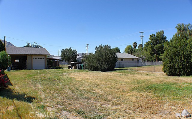 Detail Gallery Image 21 of 29 For 13838 Redlands, Moreno Valley,  CA 92555 - 2 Beds | 1 Baths