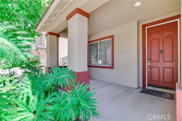 12139 Serra Avenue, Chino CA: https://media.crmls.org/medias/e1a615bc-a442-4a2a-b48e-af3f15c64331.jpg