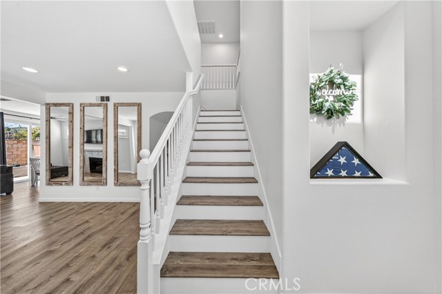 Detail Gallery Image 3 of 32 For 35899 Gatineau, Murrieta,  CA 92563 - 4 Beds | 2/1 Baths