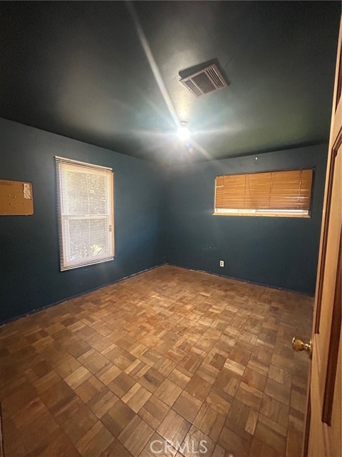 11818 Graystone, Norwalk CA: https://media.crmls.org/medias/e1a74185-b29a-45ae-9abd-c09d2e6742e7.jpg