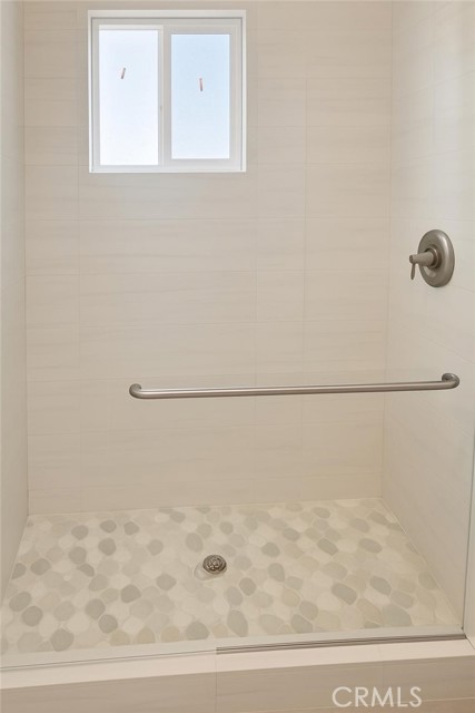 Detail Gallery Image 8 of 11 For 22567 Leadwell St, West Hills,  CA 91307 - 2 Beds | 1/1 Baths