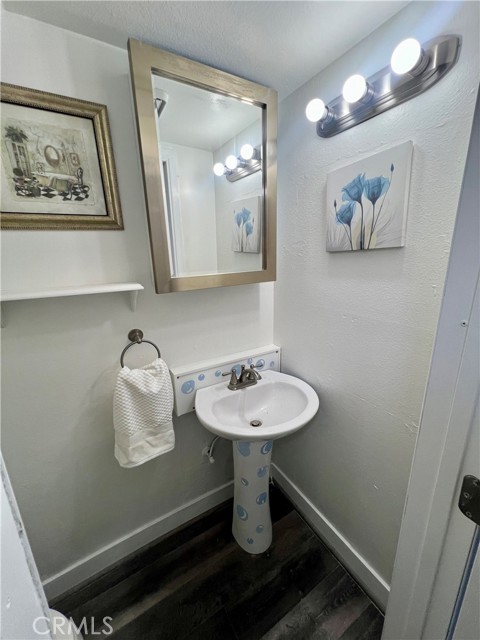 Detail Gallery Image 11 of 37 For 3600 Mountain Ave 13f,  San Bernardino,  CA 92404 - 1 Beds | 1/1 Baths