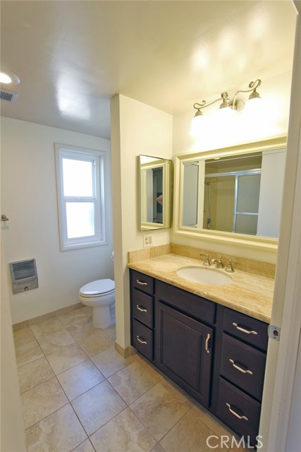 Detail Gallery Image 23 of 30 For 368 Avenida Castilla #C,  Laguna Woods,  CA 92637 - 2 Beds | 2 Baths