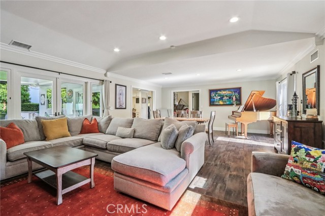 Detail Gallery Image 8 of 42 For 25721 Cervantes Ln, Mission Viejo,  CA 92691 - 4 Beds | 2 Baths