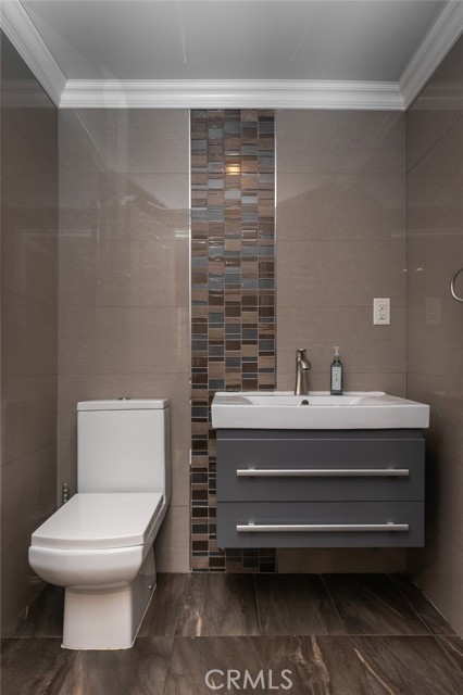 Detail Gallery Image 23 of 44 For 707 Raleigh St #5,  Glendale,  CA 91205 - 3 Beds | 3 Baths