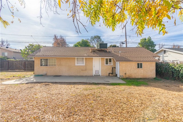 Detail Gallery Image 16 of 37 For 2755 F St, La Verne,  CA 91750 - 3 Beds | 3 Baths