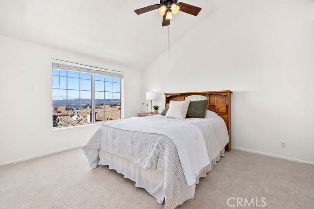 1055 S Sundance Drive, Anaheim Hills CA: https://media.crmls.org/medias/e1ab4d0c-8ed2-4367-b0bc-e610a4519122.jpg