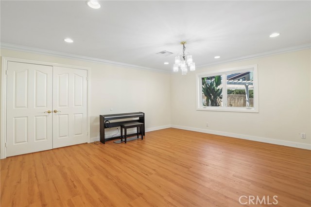 Detail Gallery Image 32 of 59 For 14659 Valley Vista, Sherman Oaks,  CA 91403 - 5 Beds | 4/1 Baths