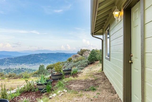 Detail Gallery Image 52 of 73 For 24921 Sunset Way, Tehachapi,  CA 93561 - 2 Beds | 2 Baths