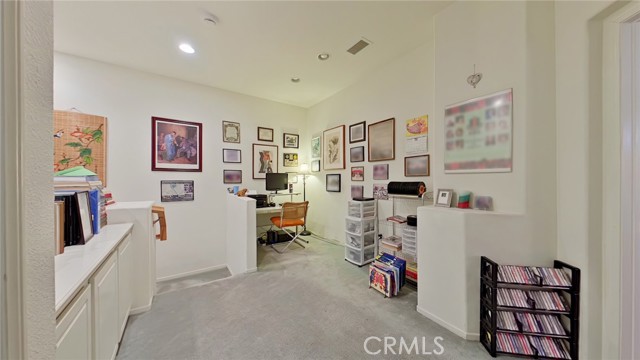 Detail Gallery Image 26 of 46 For 27903 Baneberry #10,  Valencia,  CA 91354 - 3 Beds | 3 Baths