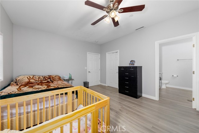 14625 Olema Road, Apple Valley CA: https://media.crmls.org/medias/e1aecc41-c5f3-4a25-83cc-6a9fbef3e557.jpg