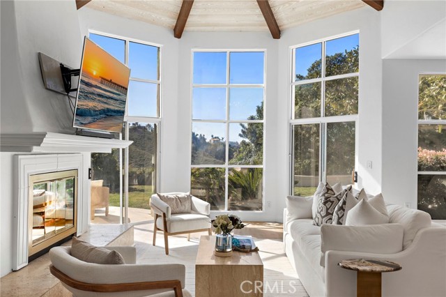 Detail Gallery Image 7 of 36 For 33821 Brandon Lane, San Juan Capistrano,  CA 92675 - 3 Beds | 3 Baths