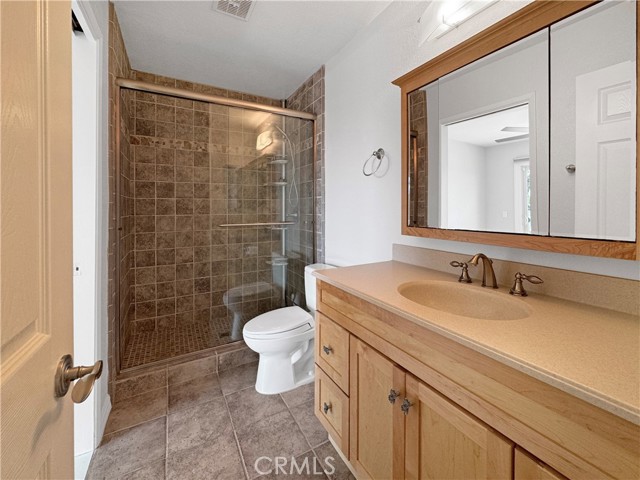 33425 Spinnaker N Drive, Dana Point CA: https://media.crmls.org/medias/e1af4b1b-2f68-4e0c-b661-37f6dab4b0b9.jpg