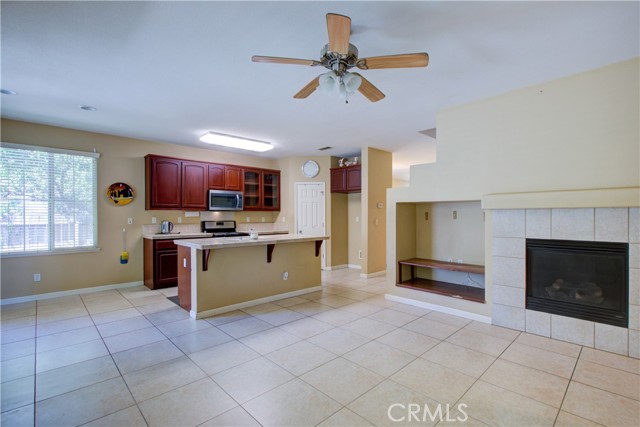 Detail Gallery Image 12 of 55 For 1492 Antioch Ct, Merced,  CA 95348 - 5 Beds | 2/1 Baths