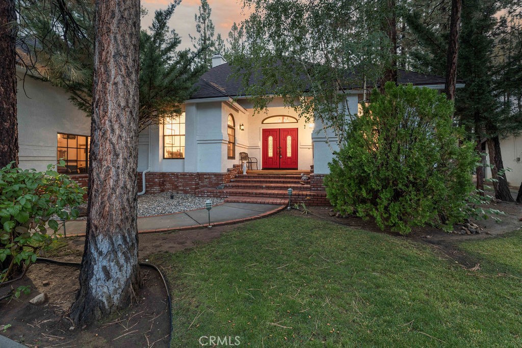 41625 Mockingbird Drive