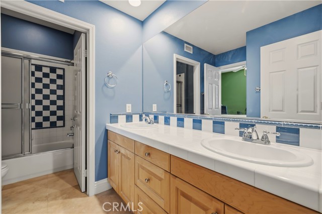 Image 36 of 75 For 5861 Mustang Drive