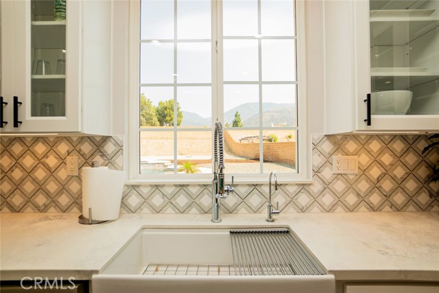 1846 W Ash Street, San Bernardino CA: https://media.crmls.org/medias/e1b08ff4-d0be-4866-a74c-13be0132895d.jpg