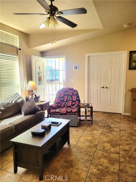 Detail Gallery Image 9 of 41 For 21621 Sandia Rd #126,  Apple Valley,  CA 92308 - 3 Beds | 2 Baths