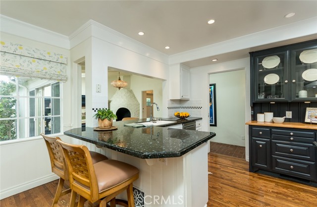 Detail Gallery Image 16 of 34 For 3554 Yorkshire Rd, Pasadena,  CA 91107 - 2 Beds | 2 Baths