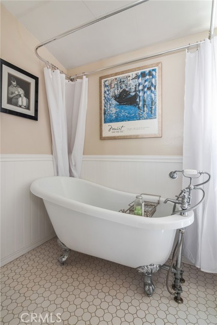 1236 3rd Street, Hermosa Beach, California 90254, 2 Bedrooms Bedrooms, ,2 BathroomsBathrooms,Residential,Sold,3rd,SB22195977