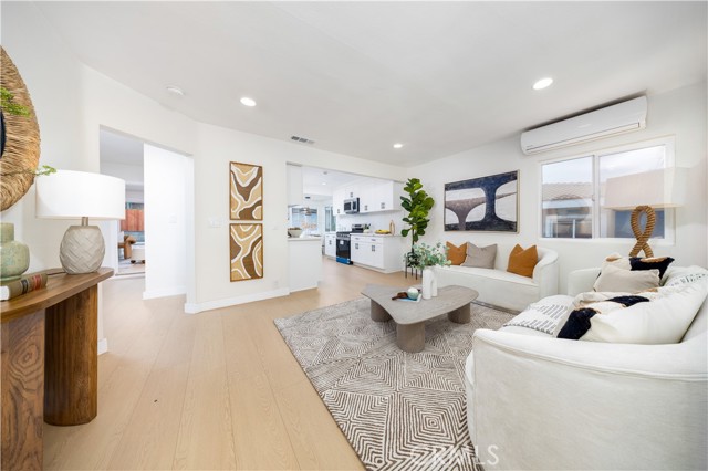 15220 Terracedale Drive, La Mirada CA: https://media.crmls.org/medias/e1b48b09-e620-46fe-bb5c-45570870506c.jpg
