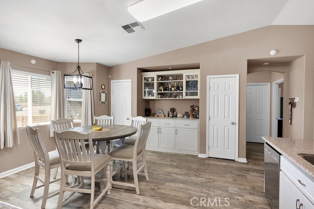 Detail Gallery Image 16 of 38 For 8137 Kalmia Ave, California City,  CA 93505 - 4 Beds | 2 Baths