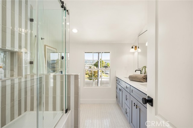 Detail Gallery Image 41 of 75 For 13391 Gimbert Ln, North Tustin,  CA 92705 - 5 Beds | 3/1 Baths