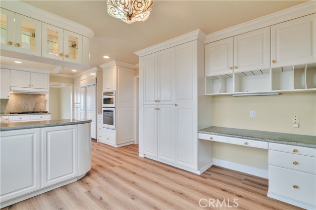 28927 Doverridge Drive, Rancho Palos Verdes CA: https://media.crmls.org/medias/e1b5fd08-1759-4e4b-93f9-01cbae951c0c.jpg
