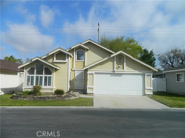 Detail Gallery Image 2 of 15 For 140 W Pioneer Ave #104,  Redlands,  CA 92374 - 3 Beds | 2 Baths