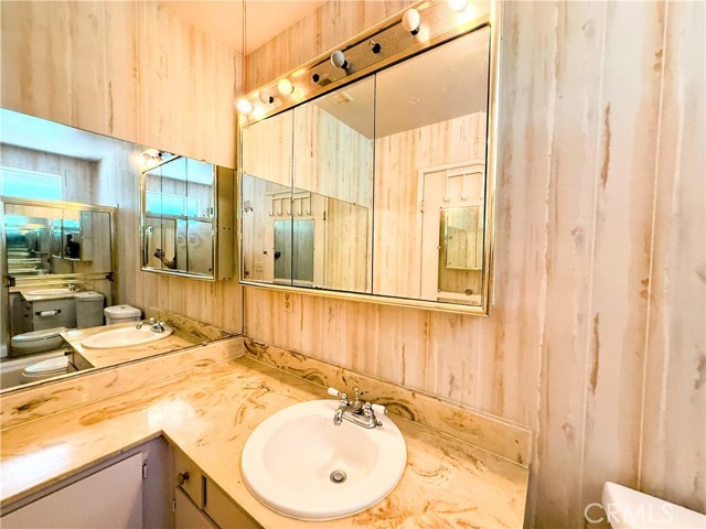 Detail Gallery Image 25 of 36 For 4792 Beaumont, La Mesa,  CA 91941 - 3 Beds | 3 Baths