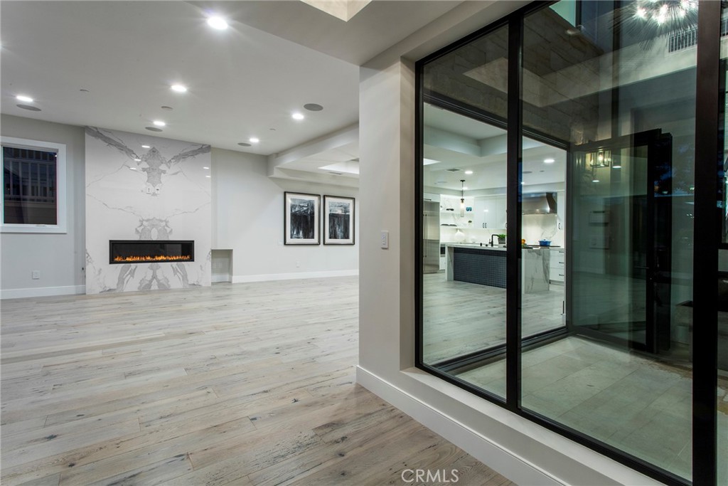 E1b6fcd8 F4b3 4e54 A70a 708c65a65df4