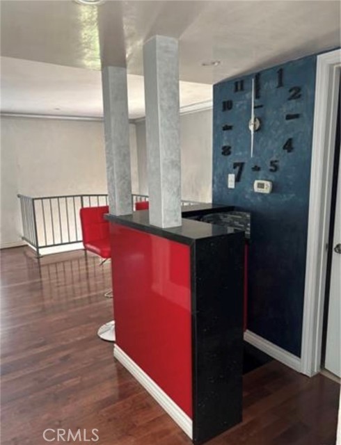 Detail Gallery Image 13 of 41 For 6912 Remmet Ave #5,  Canoga Park,  CA 91303 - 2 Beds | 2/1 Baths