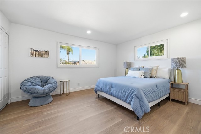 Detail Gallery Image 20 of 38 For 335 N London Pl, Anaheim,  CA 92806 - 5 Beds | 3 Baths