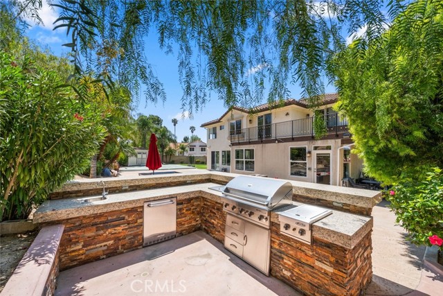 Detail Gallery Image 21 of 27 For 18501 Calle Vista Cir, Porter Ranch,  CA 91326 - 4 Beds | 4 Baths