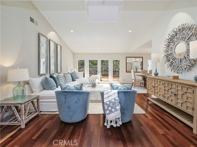 4 Bridlewood Circle, Rolling Hills Estates, California 90274, 3 Bedrooms Bedrooms, ,1 BathroomBathrooms,Residential,Sold,Bridlewood,PV23048044