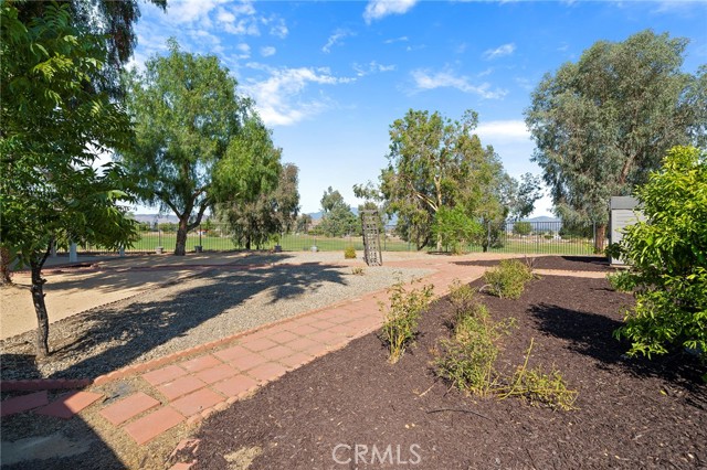 Detail Gallery Image 31 of 40 For 320 Tewell Dr, Hemet,  CA 92545 - 3 Beds | 2 Baths