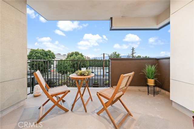 Detail Gallery Image 6 of 26 For 419 N Chandler #413,  Monterey Park,  CA 91754 - 2 Beds | 2/1 Baths