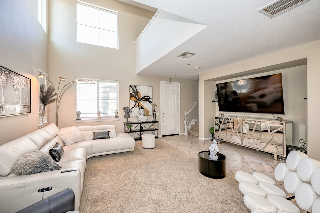 MLS #SR25259452 image #5