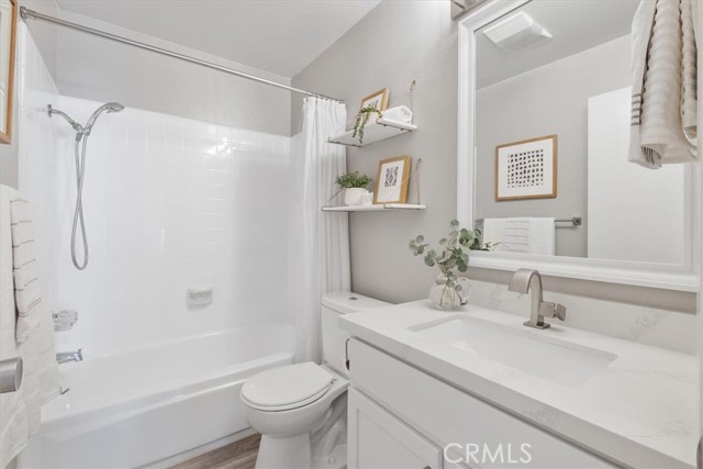 603 Prospect Avenue, Redondo Beach, California 90277, 2 Bedrooms Bedrooms, ,2 BathroomsBathrooms,Residential,Sold,Prospect,PW21250373