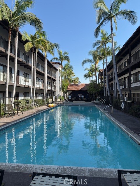 Detail Gallery Image 8 of 9 For 17200 Newhope St #217,  Fountain Valley,  CA 92708 - 2 Beds | 2 Baths